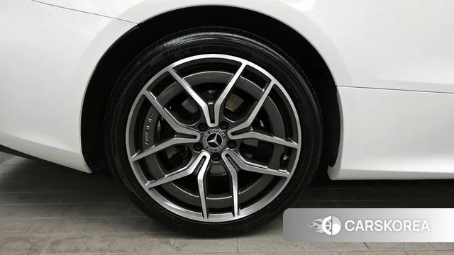 Mercedes-Benz E-Class W213 id 4293184 из Кореи 26