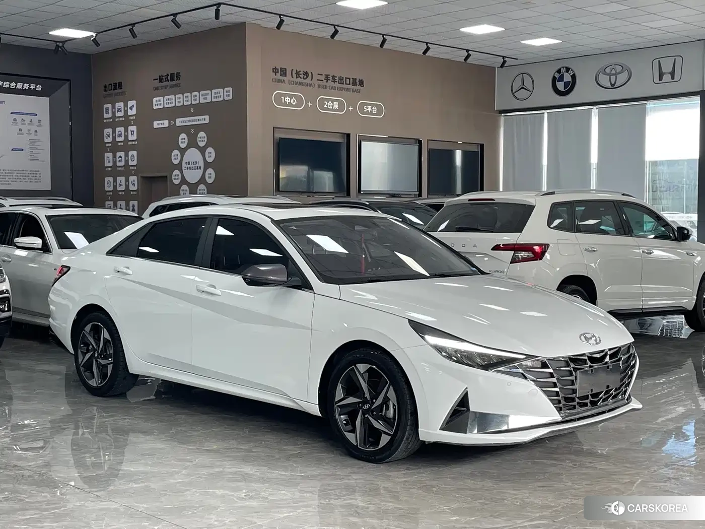 Hyundai Elantra id 4622503 из Китая 12