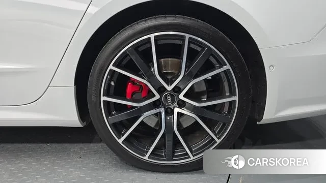 Audi S7 (4K) id 3740897 из Кореи 15