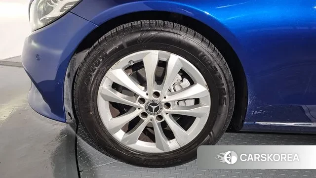 Mercedes-Benz C-Class W205 id 3330254 из Кореи 15