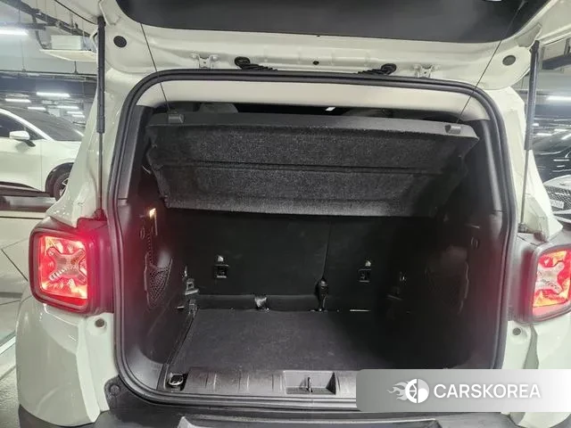 Jeep Renegade id 3582967 из Кореи 14