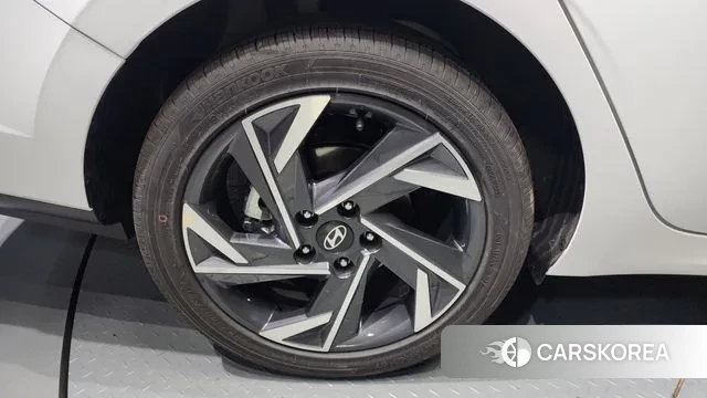 Hyundai The New Avante (CN7) id 3079776 из Кореи 15