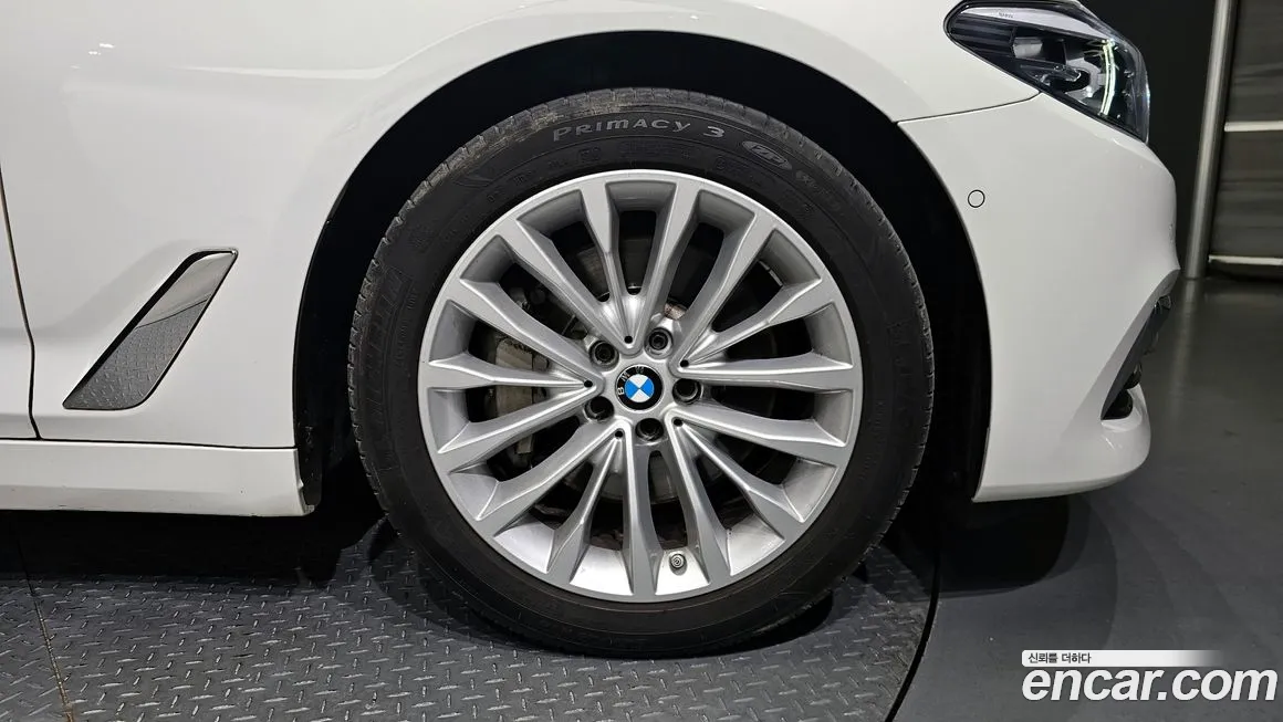 BMW 5 Series (G30) id 434779 из Кореи 15