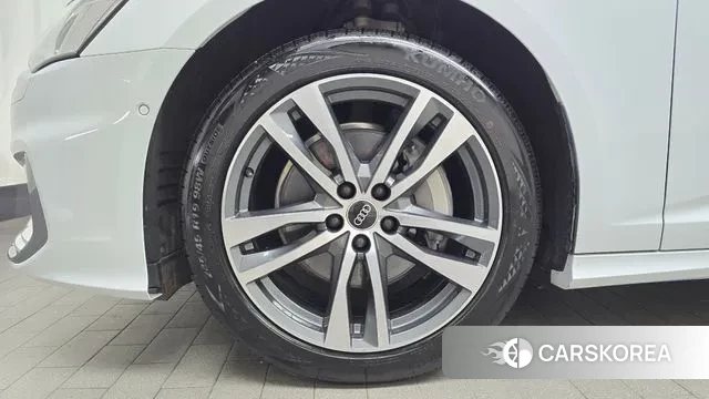 Audi A6 (C8) id 3508698 из Кореи 15