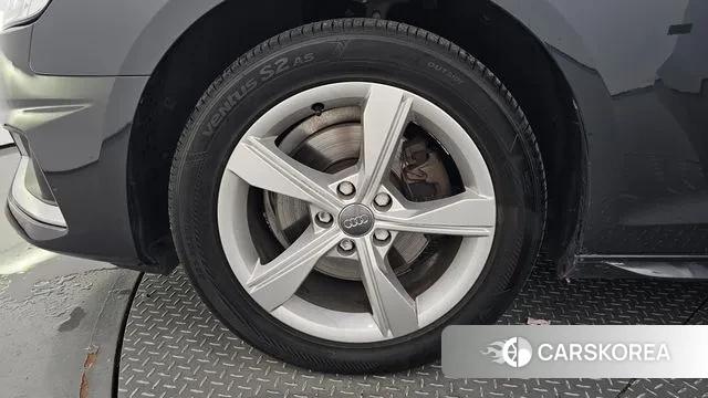 Audi A4 (B9) id 3038461 из Кореи 15