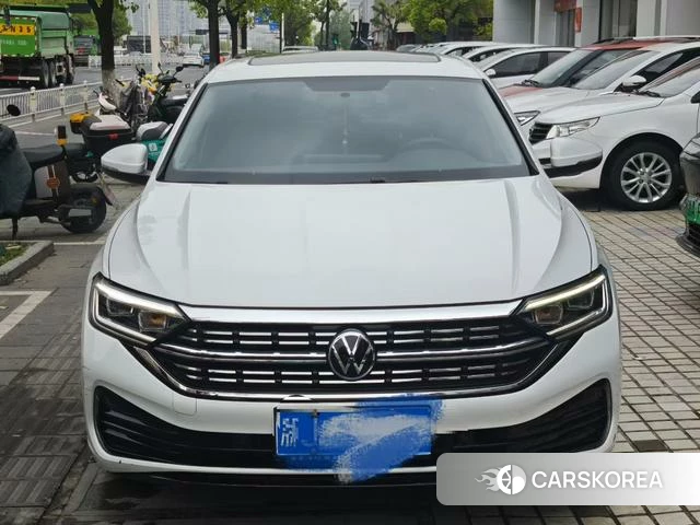 Volkswagen Sagitar 2023 Белый из Китая, фото 5