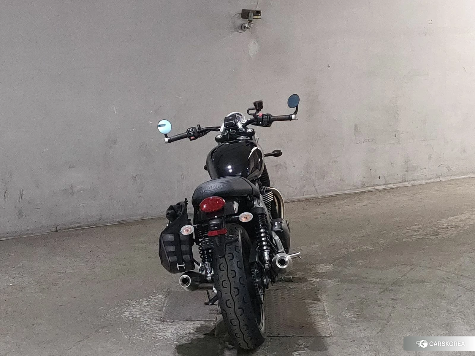 Проданный OTHER TRIUMPH STREET TWIN 900 2017 из Японии, фото 2