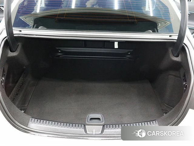 Mercedes-Benz E-Class W214 2024 Белый из Кореи, фото 6