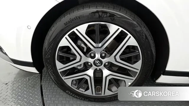 Hyundai Grandeur (GN7) id 3457587 из Кореи 15