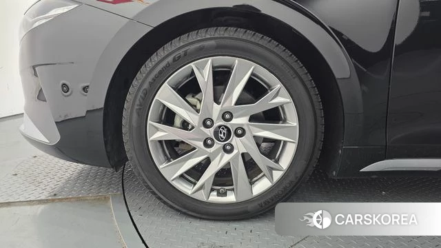 Hyundai The New Grandeur IG Hybrid id 4324377 из Кореи 29