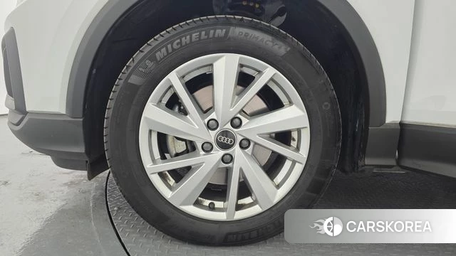 Audi Q2 id 3934421 из Кореи 15