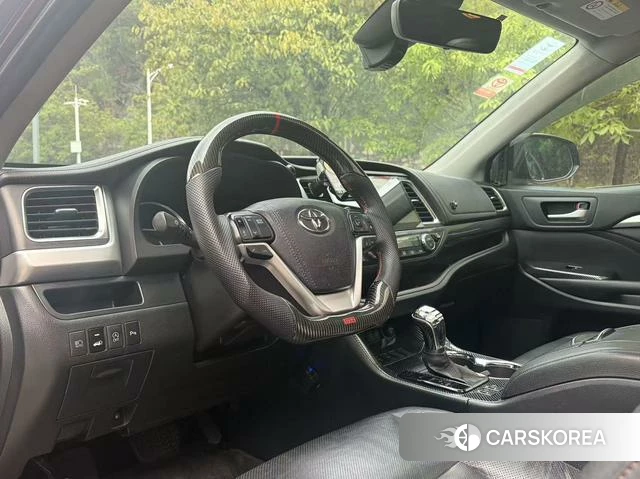 Toyota Highlander id 4222194 из Китая 7