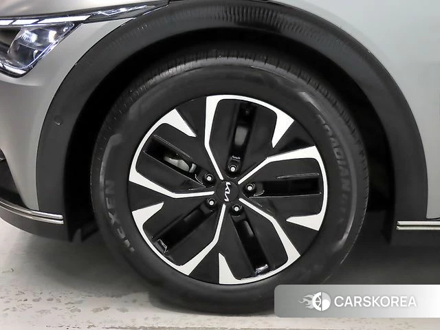 Kia EV6 id 3877584 из Кореи 15