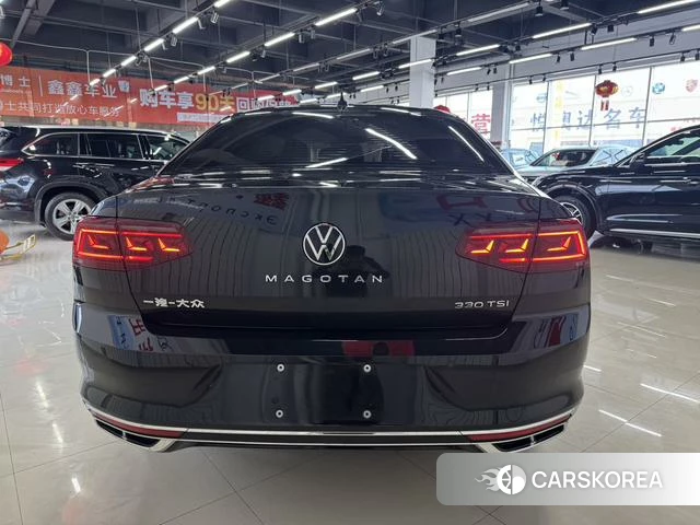 Volkswagen Magotan 2023 Черный из Китая, фото 6