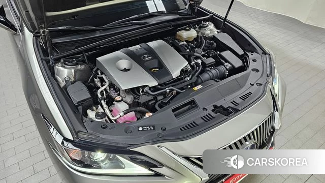Lexus ES300h 7th generation id 4624979 из Кореи 25