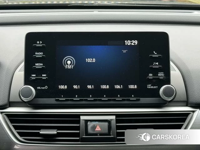 Honda Accord id 4209725 из Китая 13