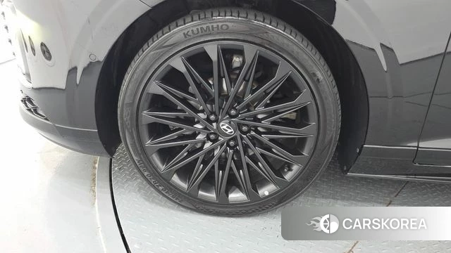 Hyundai Grandeur Hybrid (GN7) id 4549532 из Кореи 15
