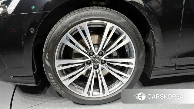 Audi A8 (D5) id 4266713 из Кореи 25