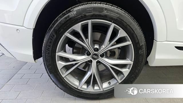 Audi Q8 (4M) id 3941278 из Кореи 15