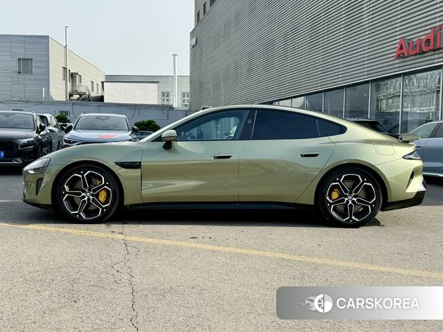 Xiaomi Car Xiaomi SU7 2024 Зеленый из Китая, фото 5