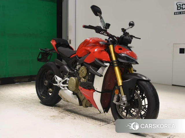 Ducati STREETFIGHTER V4 S 2022 из Японии, фото 5
