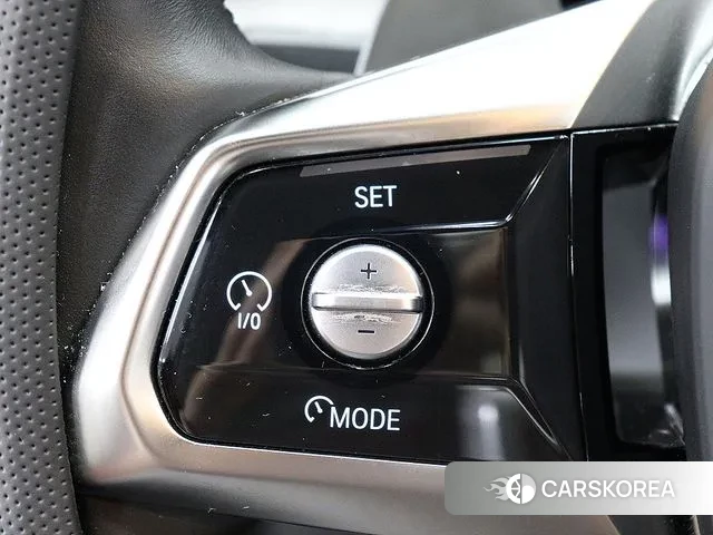 BMW 7 Series (G70) id 3261518 из Кореи 15