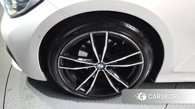 BMW 3 Series (G20) id 3601257 из Кореи 15