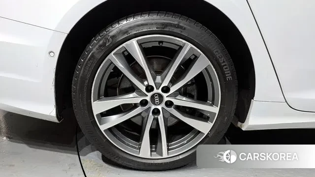 Audi A6 (C8) id 3759381 из Кореи 15