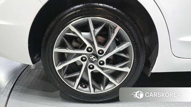 Hyundai The New Avante AD id 4459456 из Кореи 25