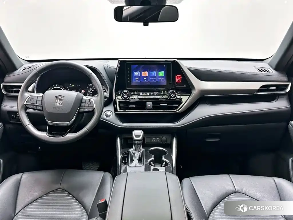Toyota Crown id 4628120 из Китая 15