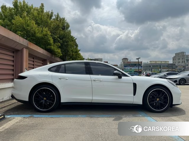 Porsche Panamera (971) id 4546939 из Кореи 15