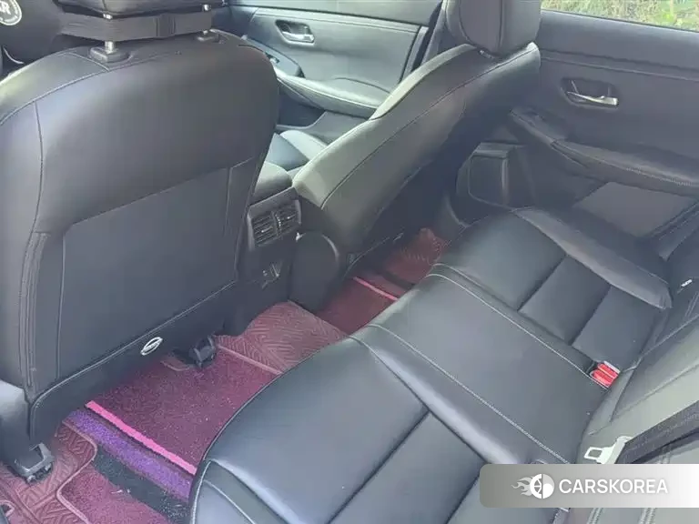 Nissan Sylphy 2023 Белый из Китая, фото 5