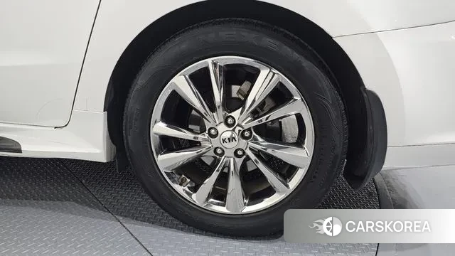 Kia The New Carnival id 3505419 из Кореи 15