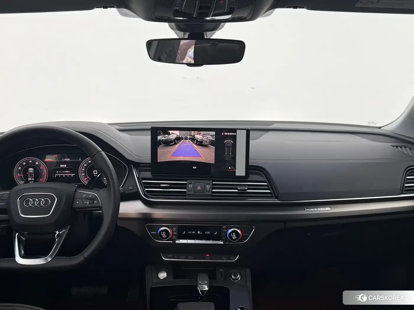 Audi Q5L id 4600438 из Китая 7
