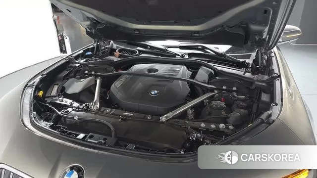 BMW 7 Series (G70) id 3419999 из Кореи 15