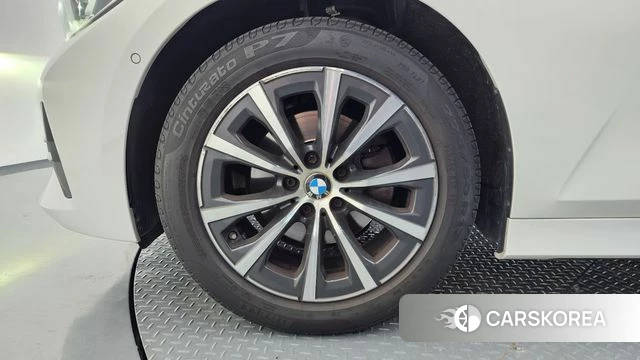 BMW 3 Series (G20) id 4496262 из Кореи 29