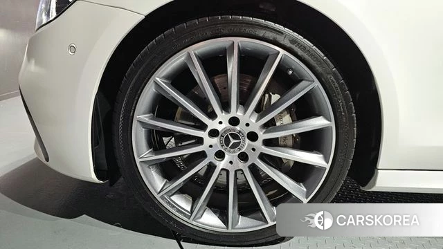 Mercedes-Benz E-Class W213 id 4267474 из Кореи 31