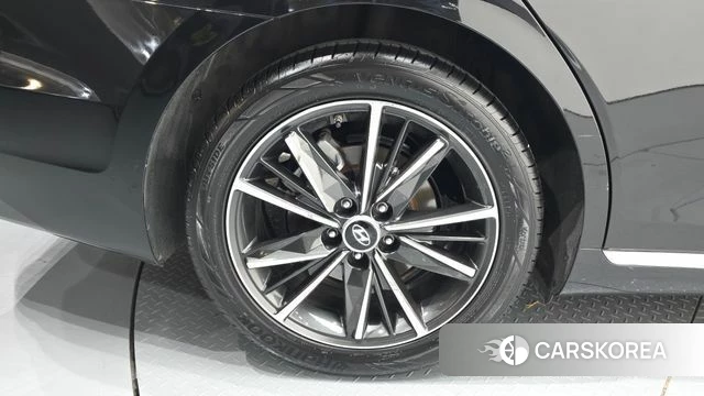 Hyundai The New Grandeur IG id 3898358 из Кореи 15