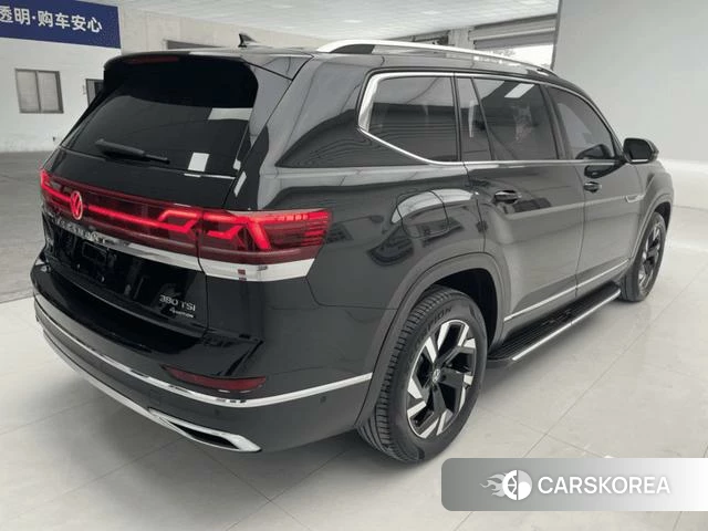 Volkswagen Tourang 2021 Черный из Китая, фото 5