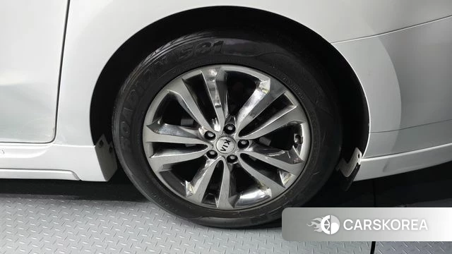 Kia All New Carnival id 3905898 из Кореи 15