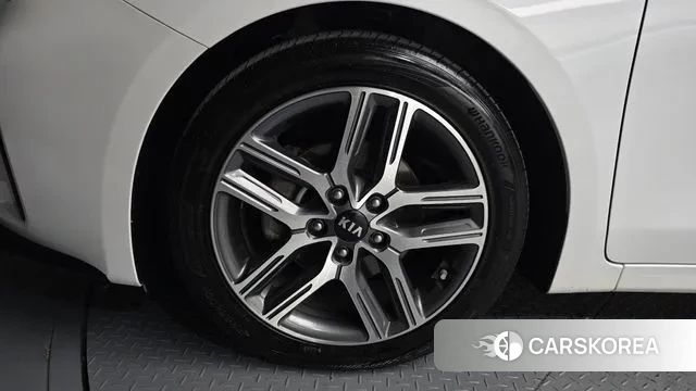 Kia Come New K3 id 3593500 из Кореи 15