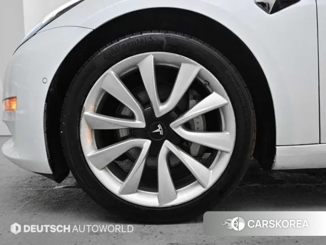 Tesla Model 3 id 3106695 из Кореи 15