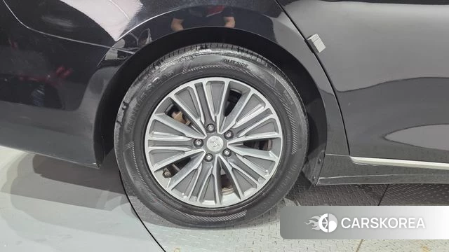 Hyundai Grandeur IG Hybrid id 4658324 из Кореи 15