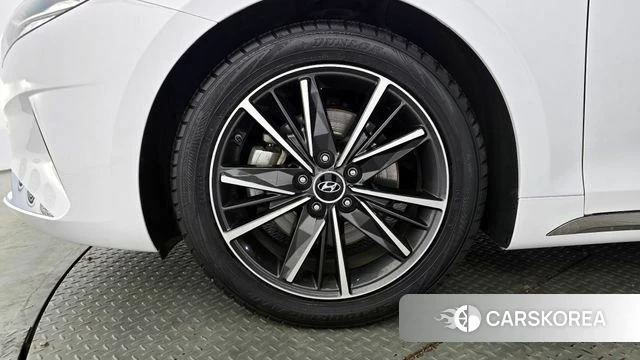 Hyundai The New Grandeur IG id 4303030 из Кореи 27