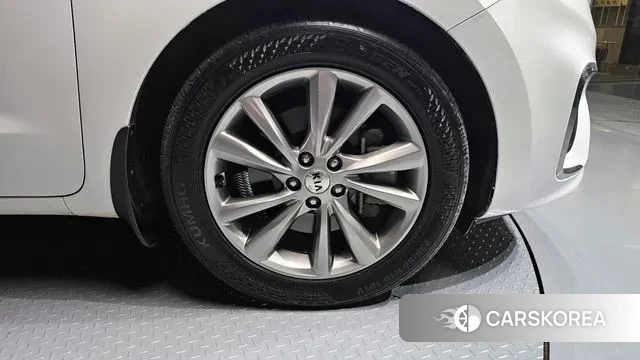 Kia The New Carnival id 3470025 из Кореи 15