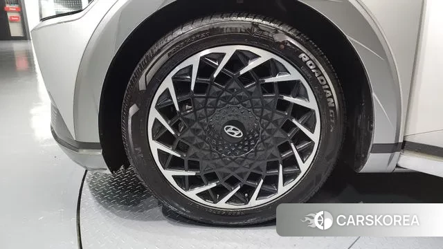 Hyundai Ionic 5 id 3237465 из Кореи 15