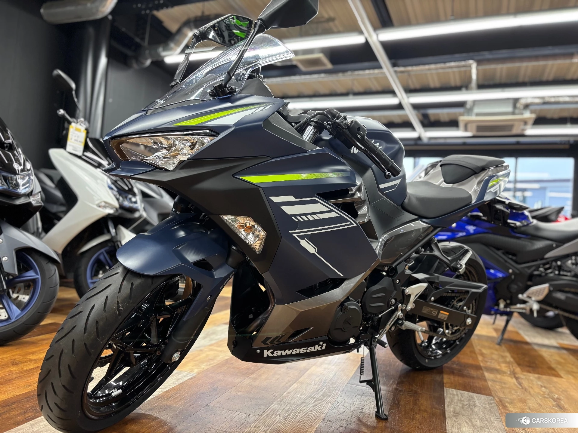 Kawasaki Ninja 400-2 id 3950320 из Японии 6