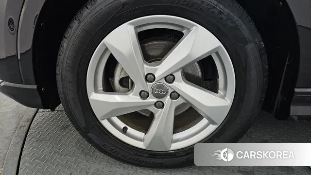 Audi Q3 (F3) id 3504554 из Кореи 15