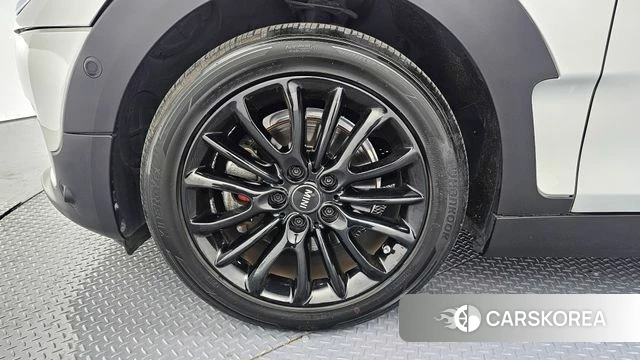 Mini Cooper Clubman id 3843926 из Кореи 15