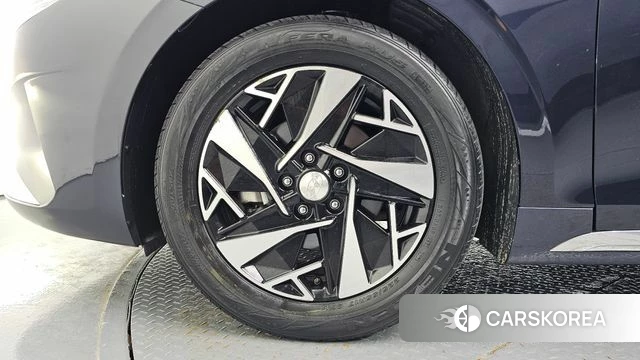 Hyundai The New Grandeur IG Hybrid id 4855569 из Кореи 30